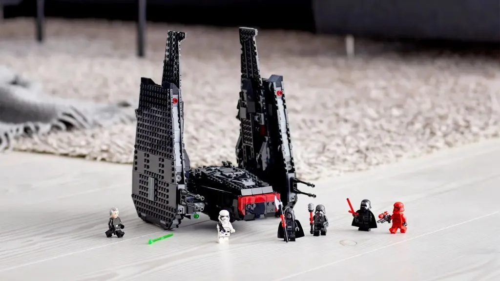 LEGO Star Wars Kylo Ren's Shuttle Set 75256