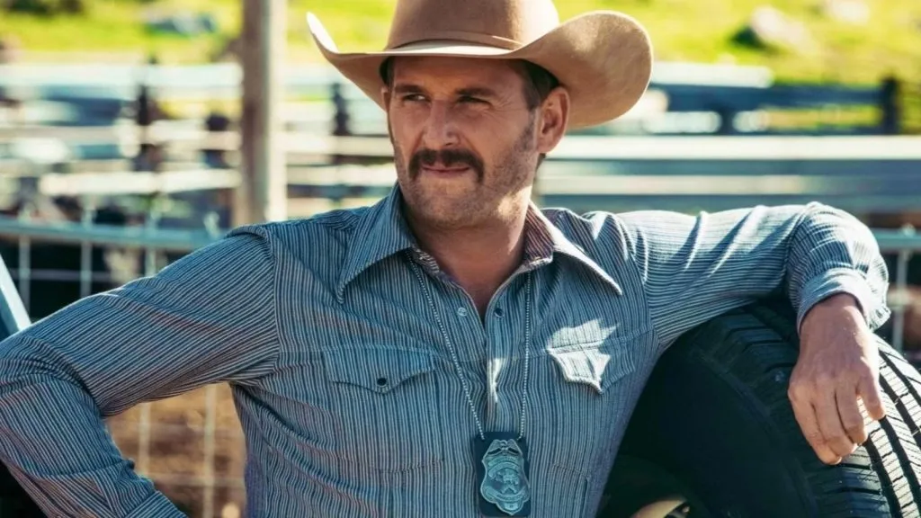 Josh Lucas (John Dutton Young) in Yellowstone