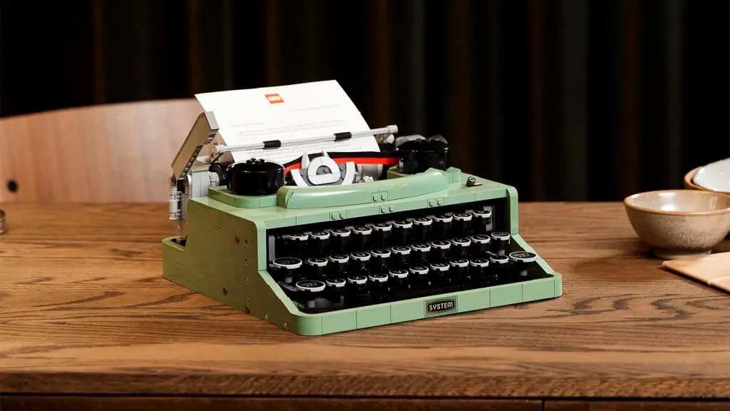 LEGO Ideas Typewriter Set 21327